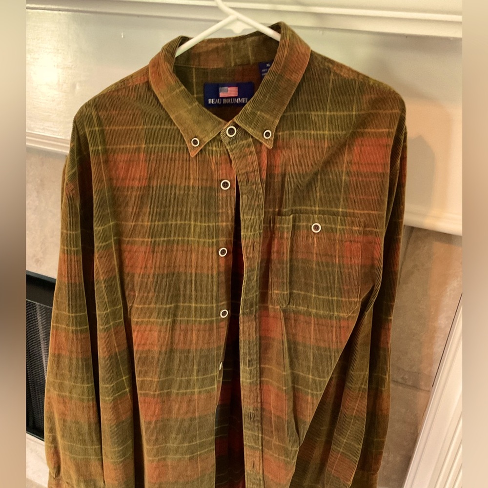 Men’s XL NEVER WORN corduroy shirt